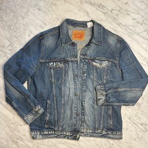 Levi Trucker Denim Jacket